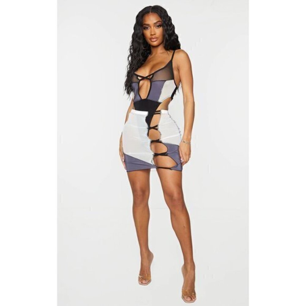 nwt prettylittlething | black panel lace up side bodycon skirt | size 4